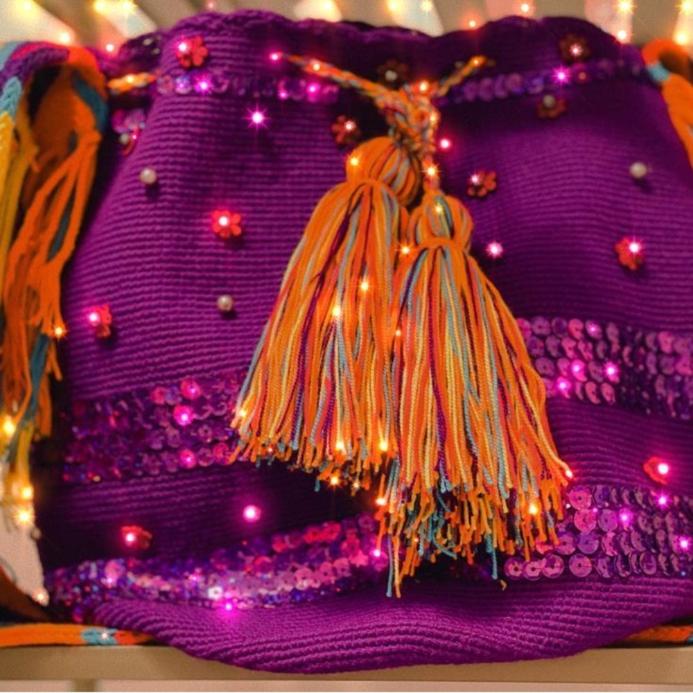 New purple authentic  Wayuu Colombian bag .Perfect present from Colombia